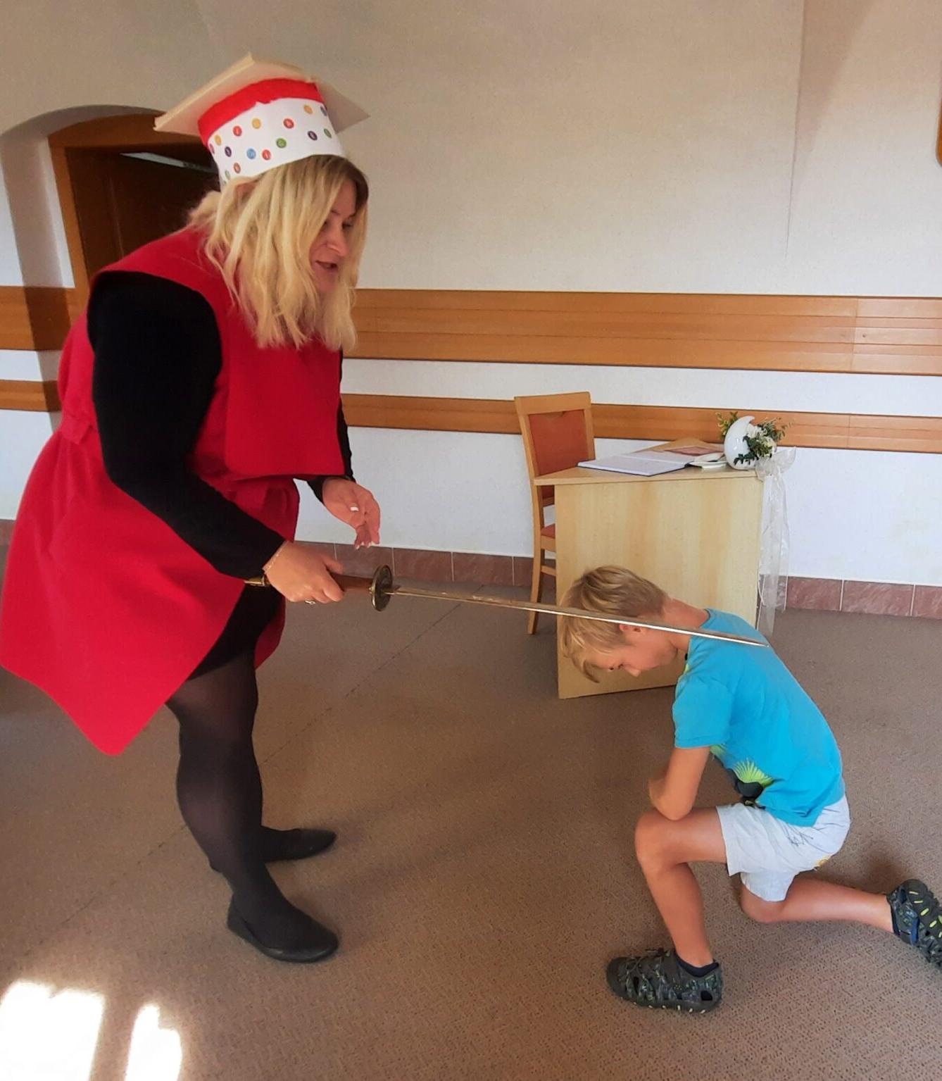 18. 9. Pasování na čtenáře, 2.B - 44