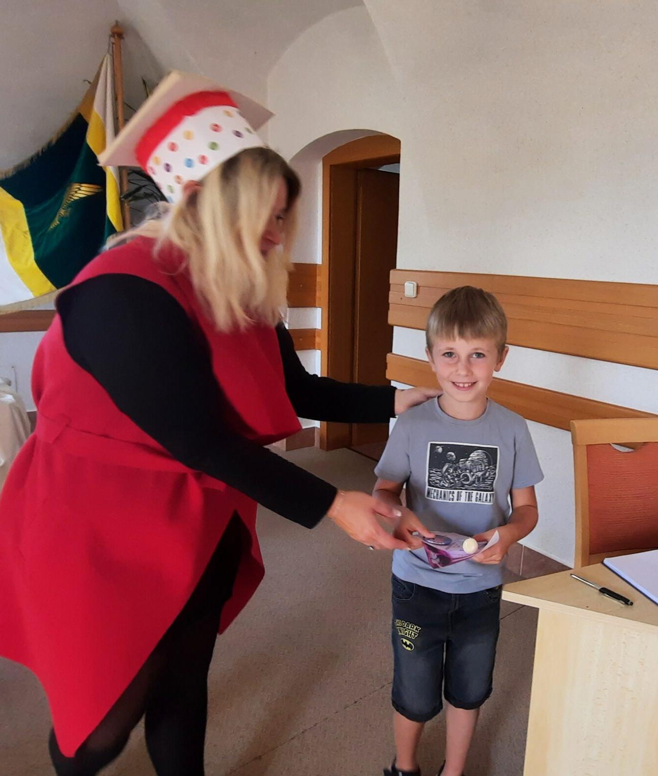 18. 9. Pasování na čtenáře, 2.B - 61