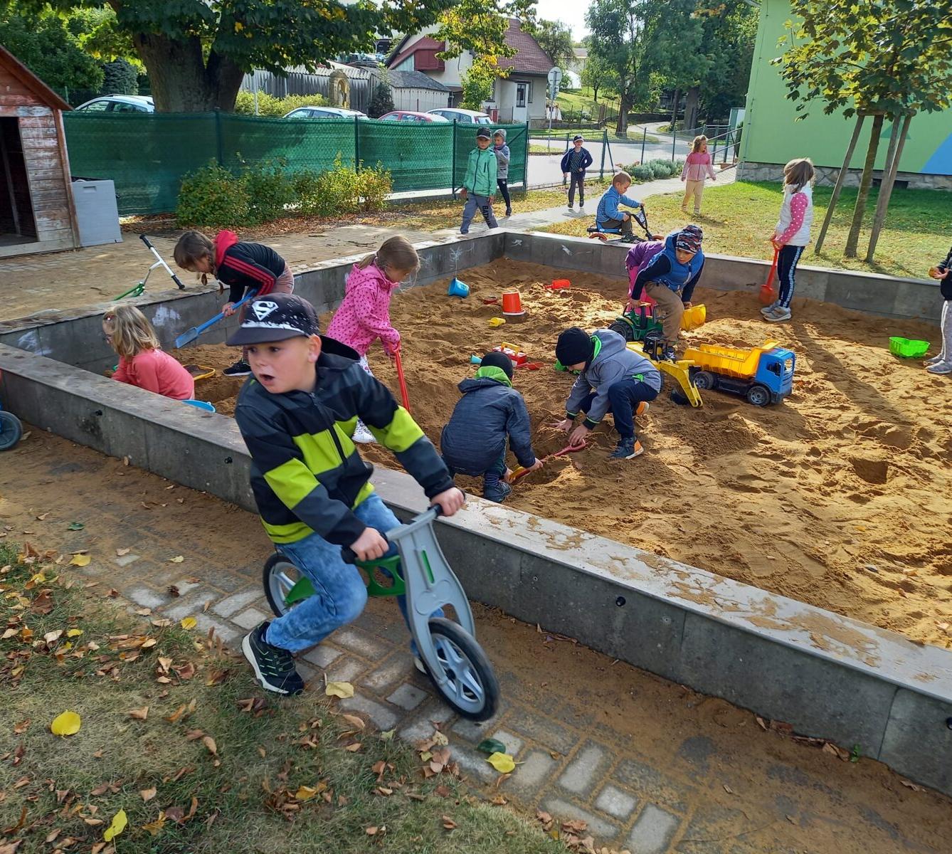 Prvňáčci ve školkách - 4