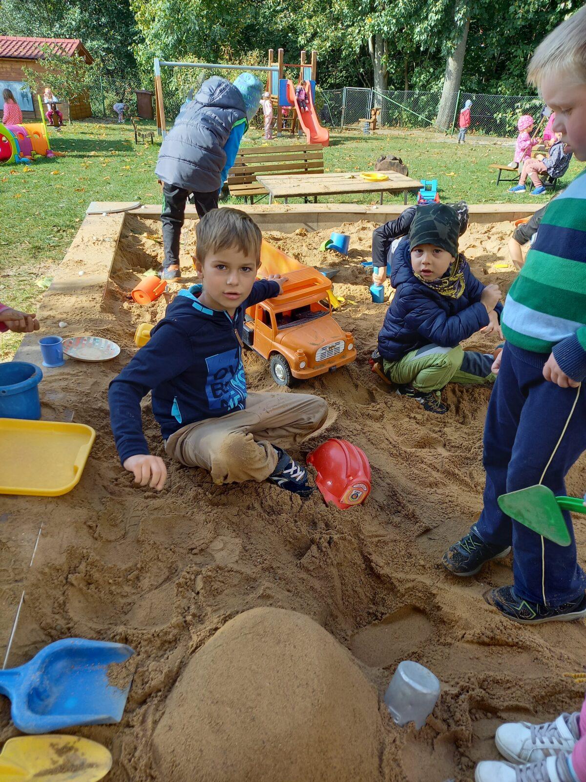 Prvňáčci ve školkách - 14