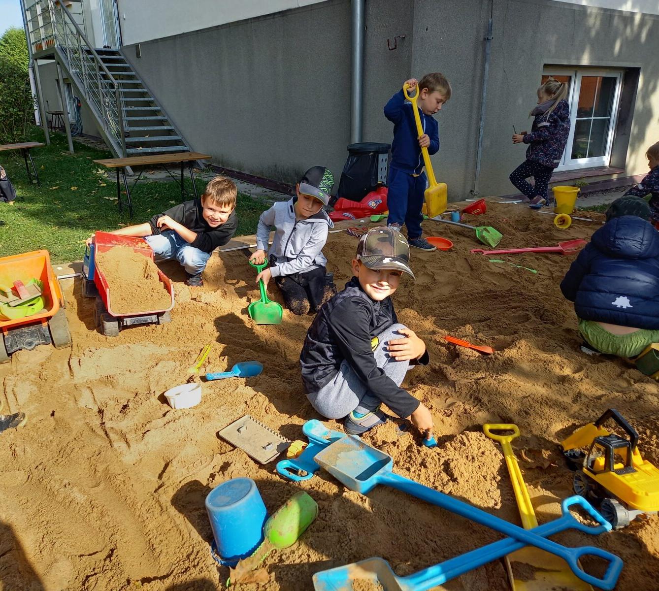 Prvňáčci ve školkách - 16