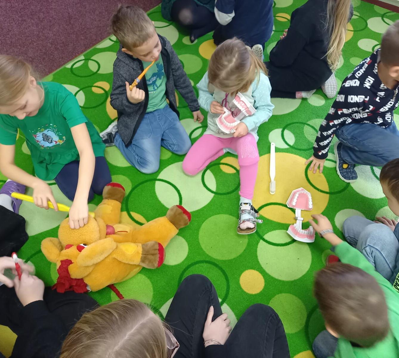 Projekt "Zdravý úsměv" - 1. třída, 2.A a 2.B - 14