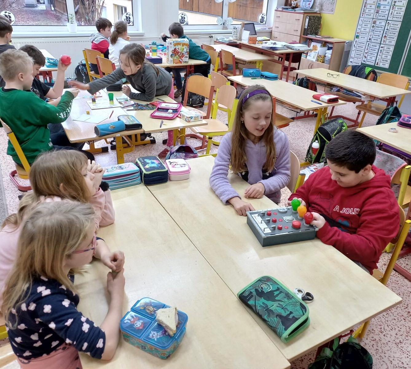 Škola (s) hrou ve 3. třídě - 2