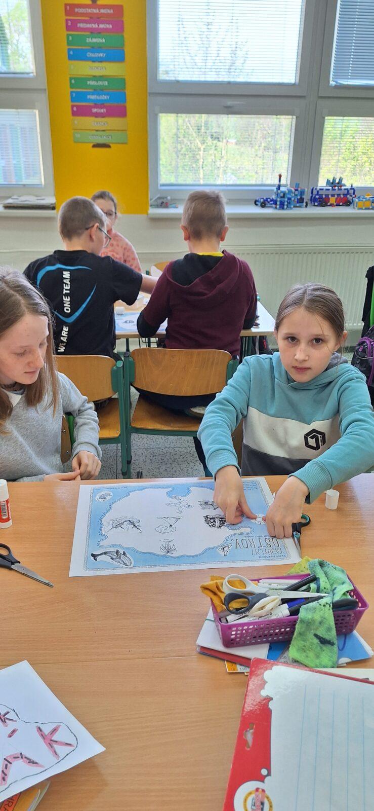 "Páťáci se stali trosečníky" - 4