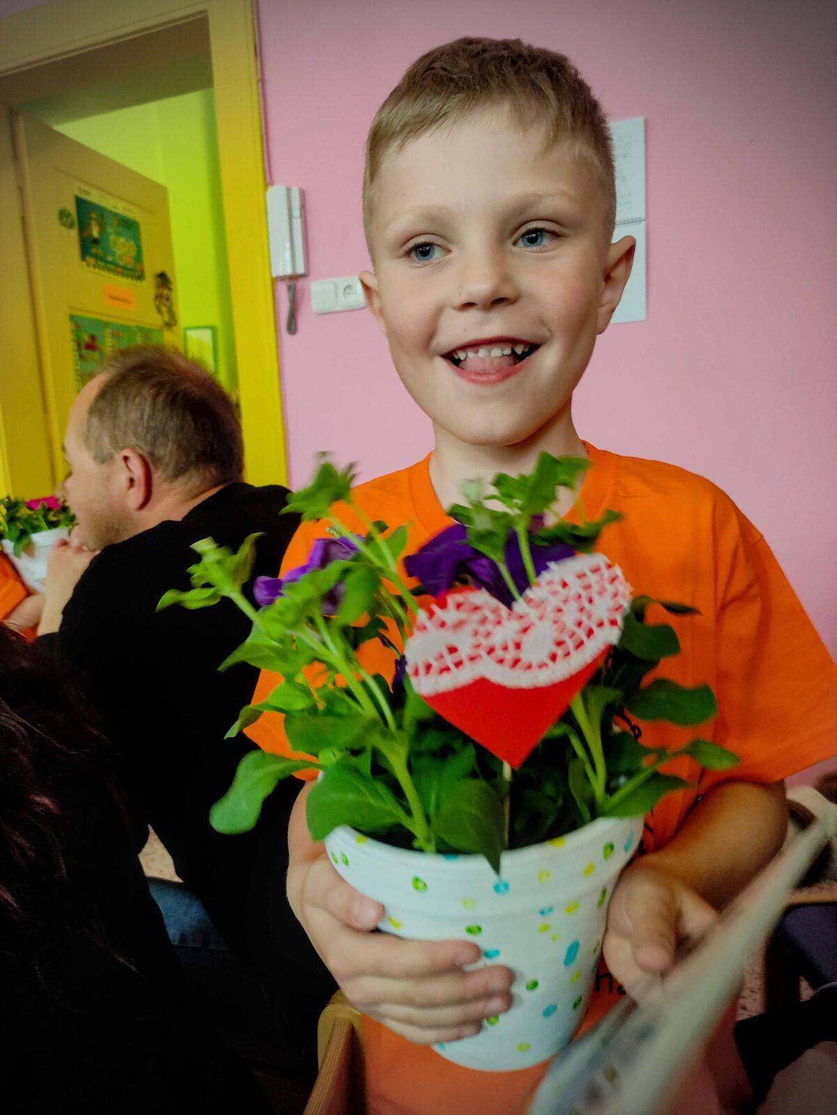 BESÍDKA KE DNI MATEK - 23