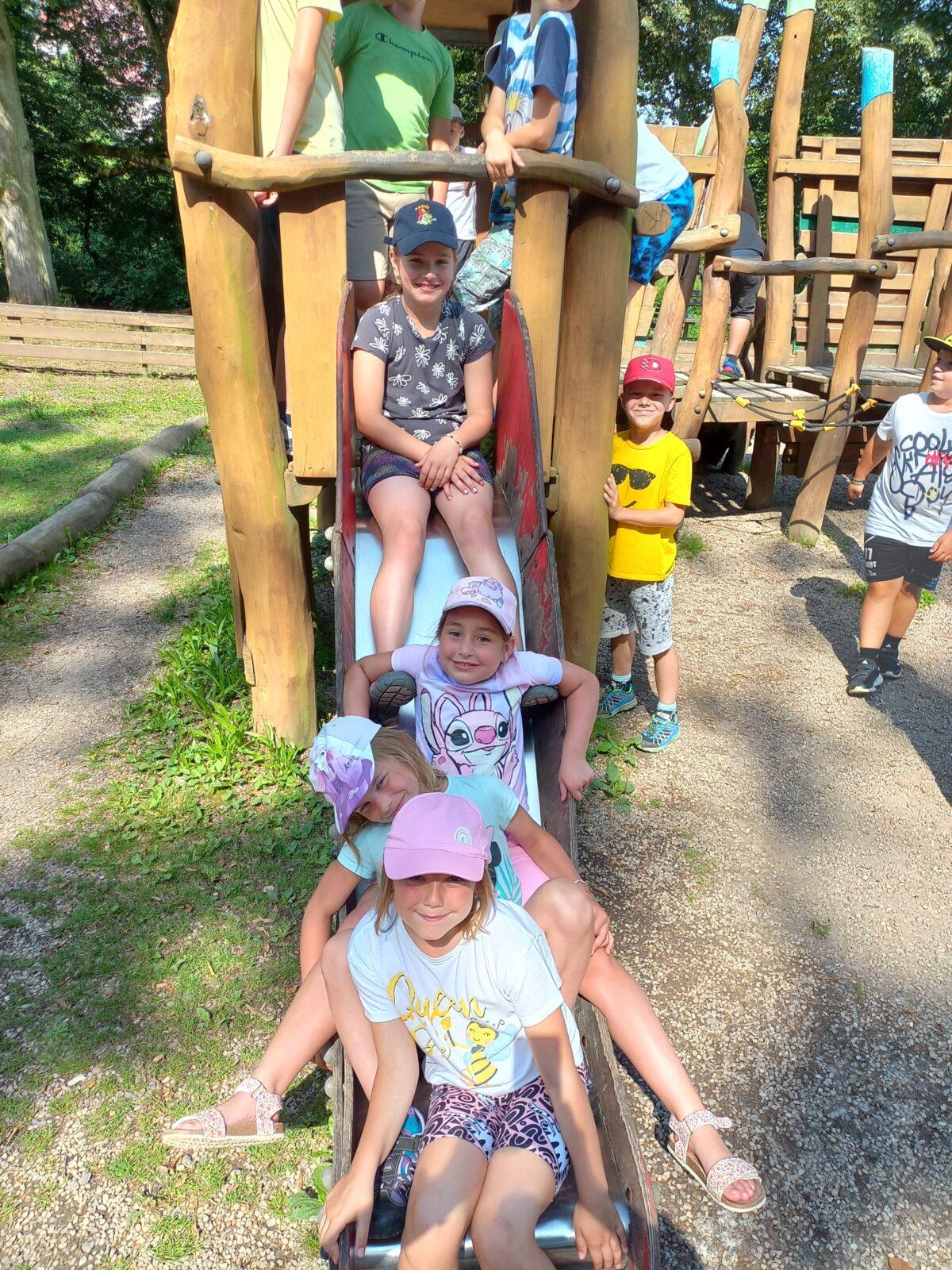 Příměstský tábor "Týden plný zábavy" - středa 10. 7. - 4