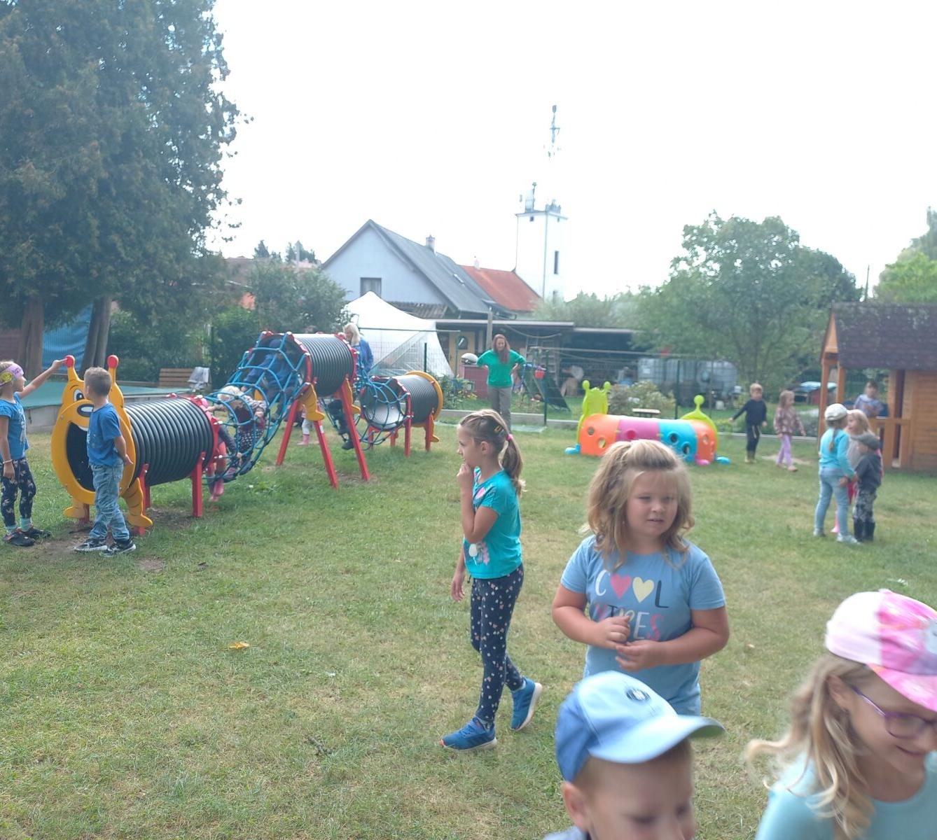 Prvňáčci na návštěvě v MŠ Kamarád - 5