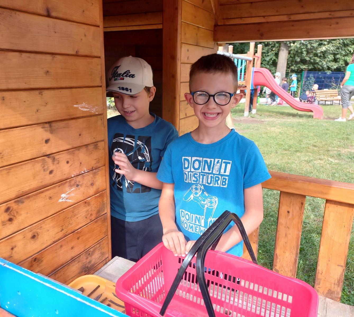 Prvňáčci na návštěvě v MŠ Kamarád - 13