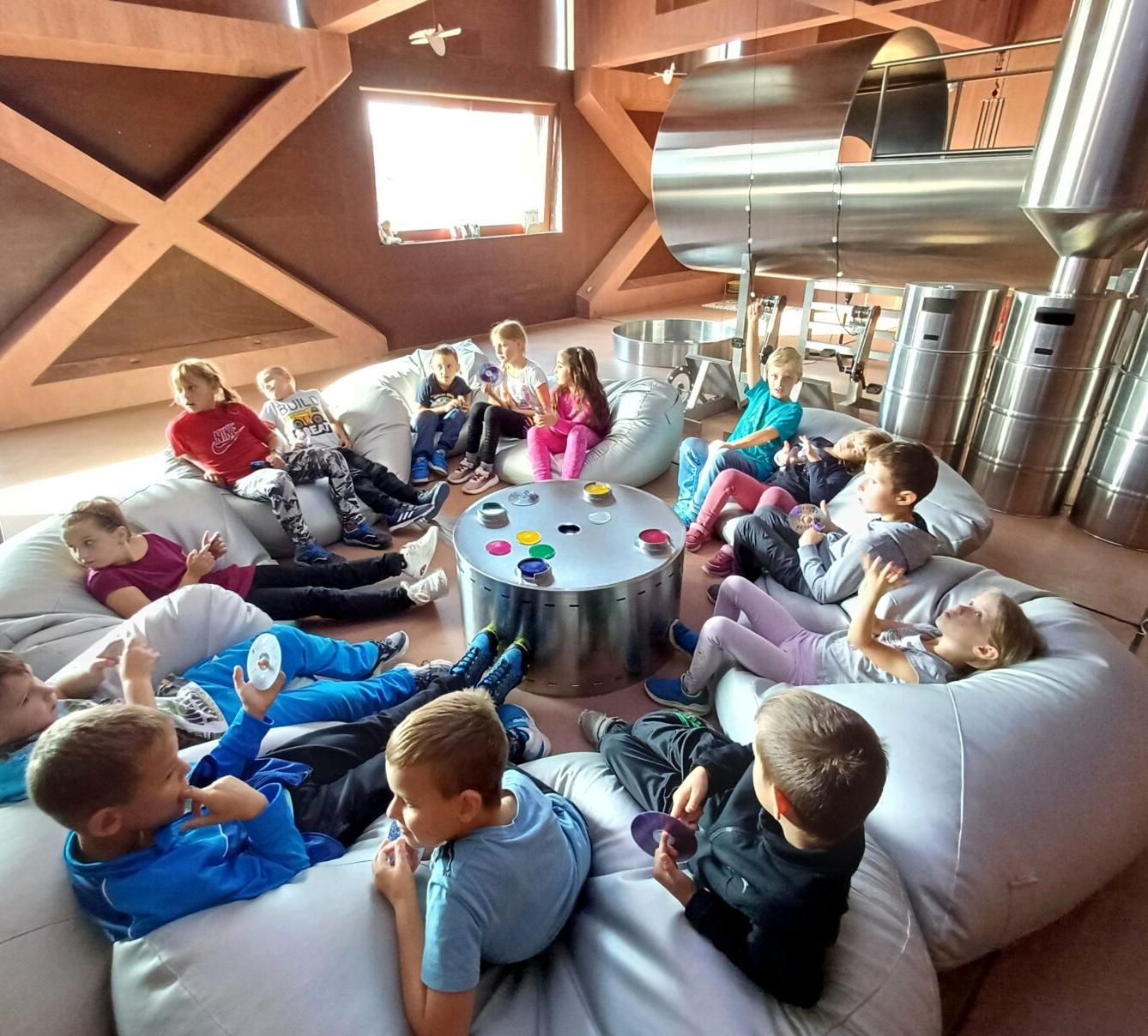 17. 9. Sféra Pardubice - 1