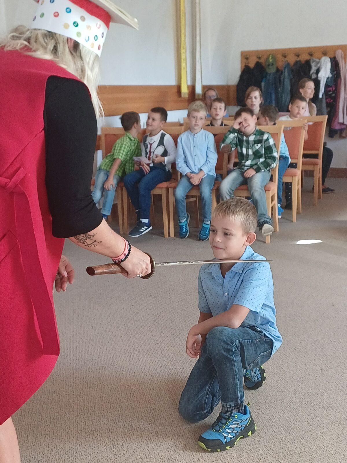 Pasování druháčků na čtenáře - 28