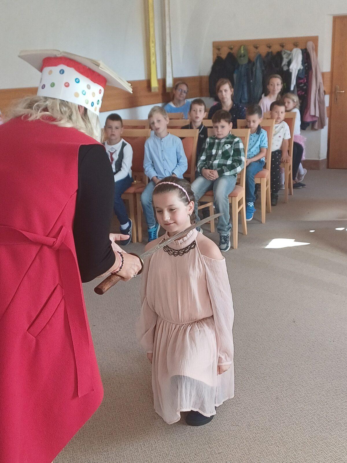 Pasování druháčků na čtenáře - 30