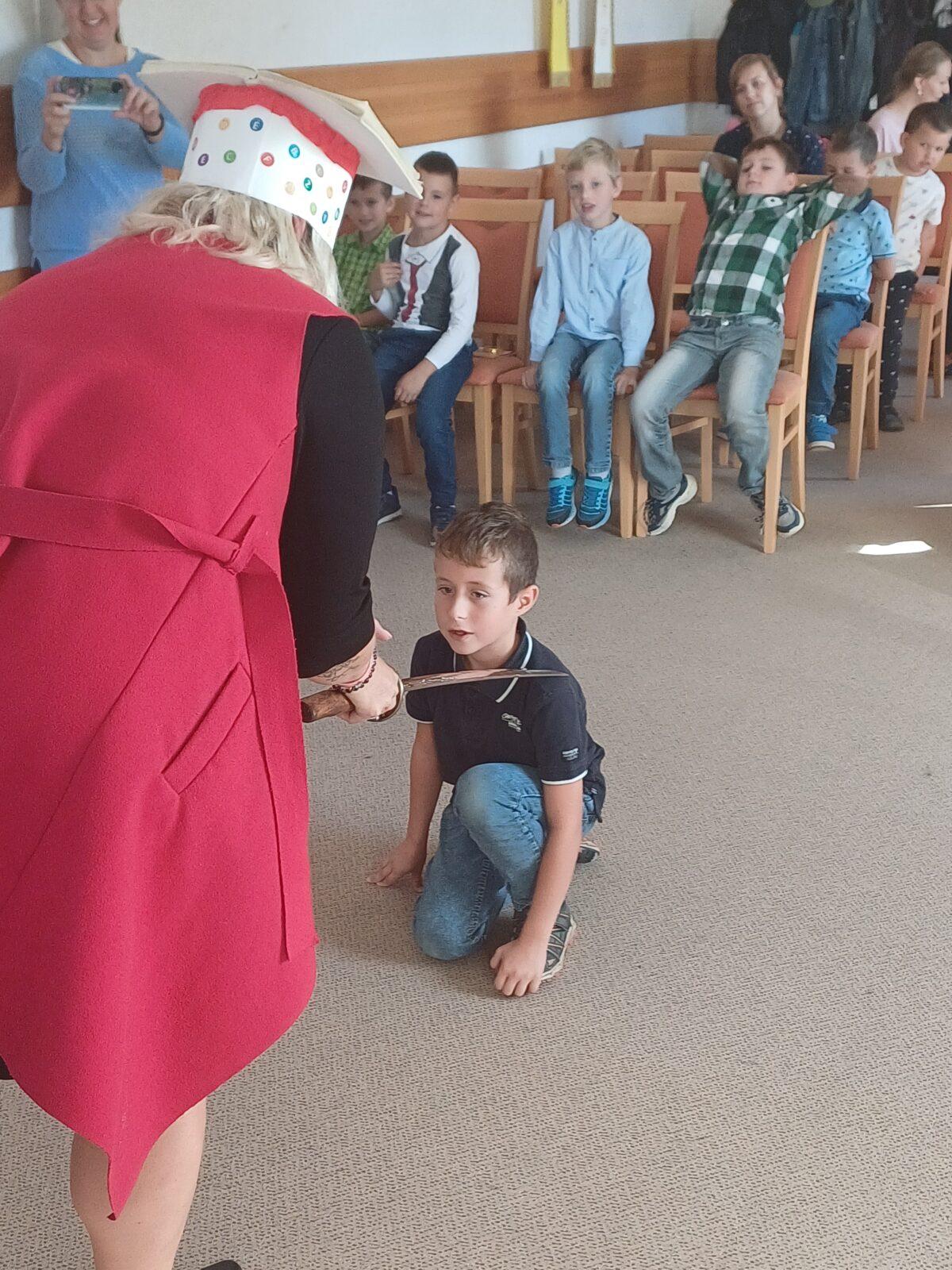 Pasování druháčků na čtenáře - 32