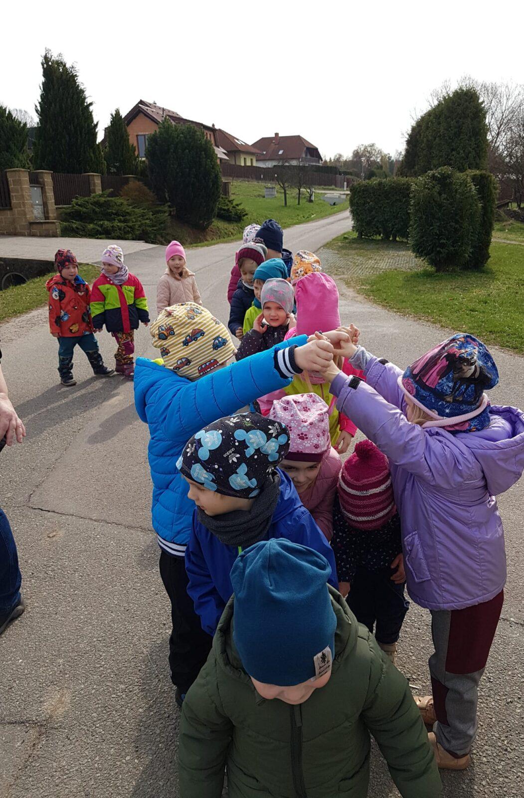 VYNÁŠENÍ MORANY - 16