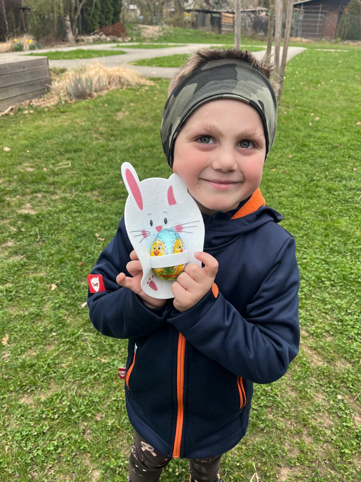 velikonoční stezka+ hledání vajíček na zahradě - 6