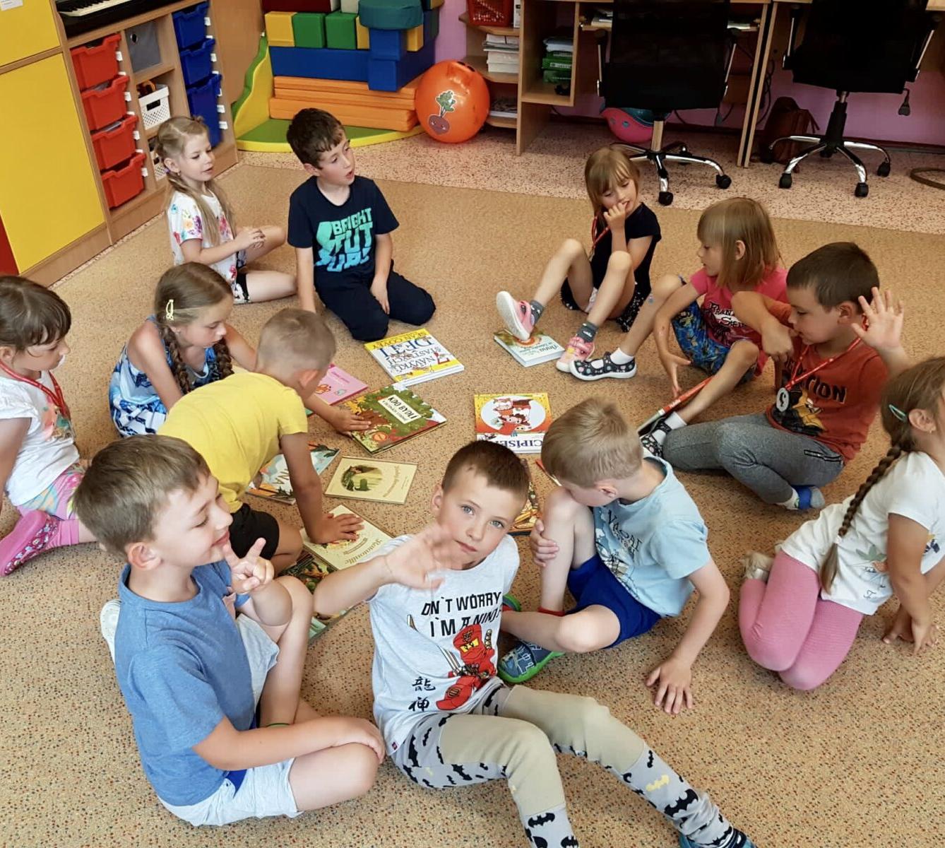 sovičky: ,,z pohádky do pohádky" - 27