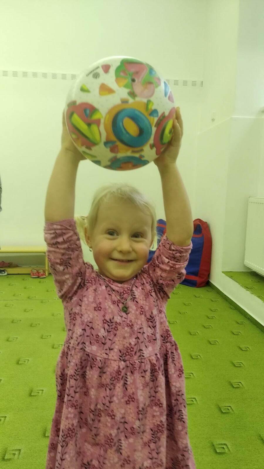 BROUČCI: CVIČÍME V TĚLOCVIČNĚ - 1