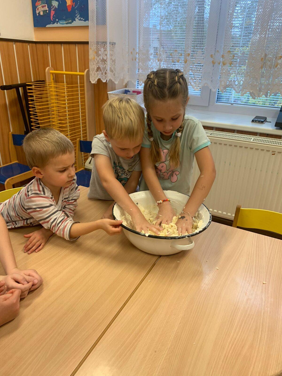 Pečeme svatomartinské rohlíčky - 5