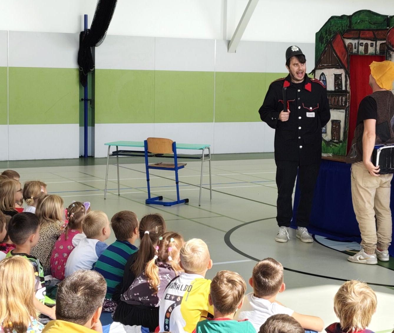 8. 9. Divadélko pro školy, I. stupeň - 3