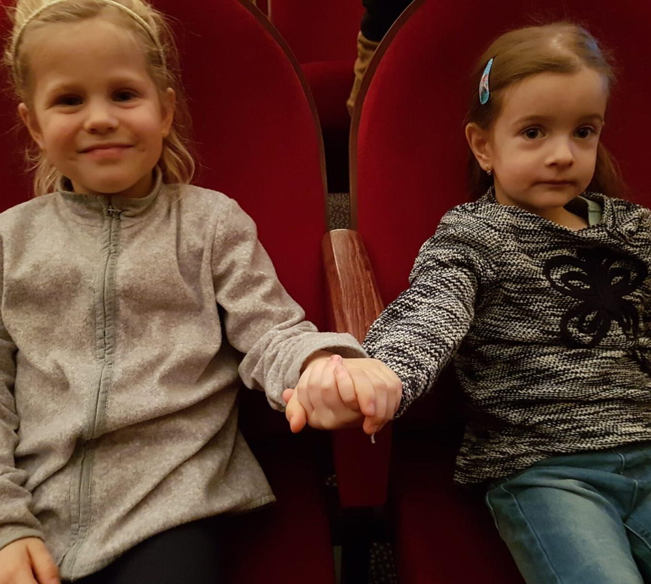 NÁVŠTĚVA DIVADLA: ,,ČERTŮV ŠVAGR" - 4