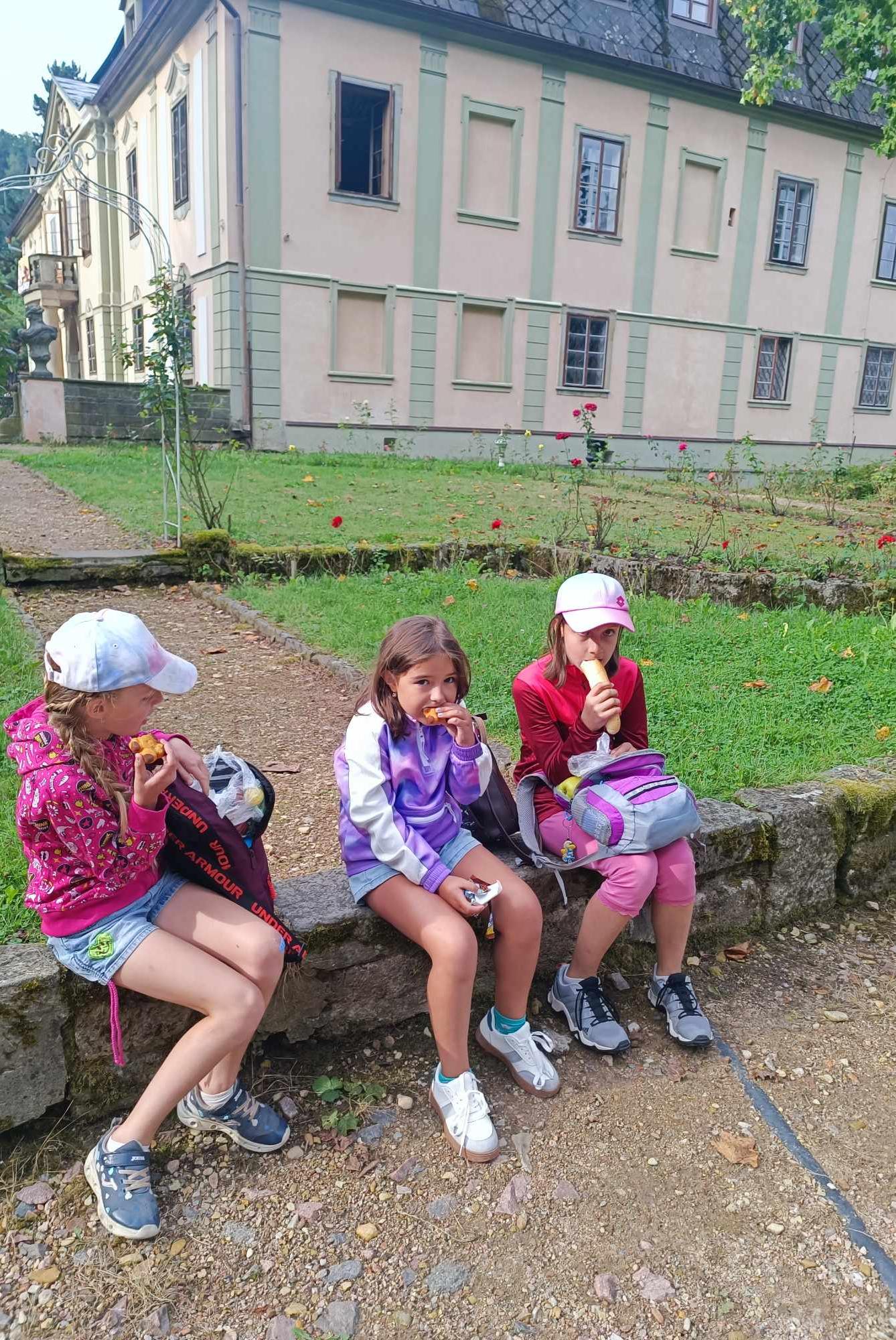 TÝDEN PLNÝ ZÁBAVY - 4. DEN - ČTVRTEK 22.8. 2024 - 12