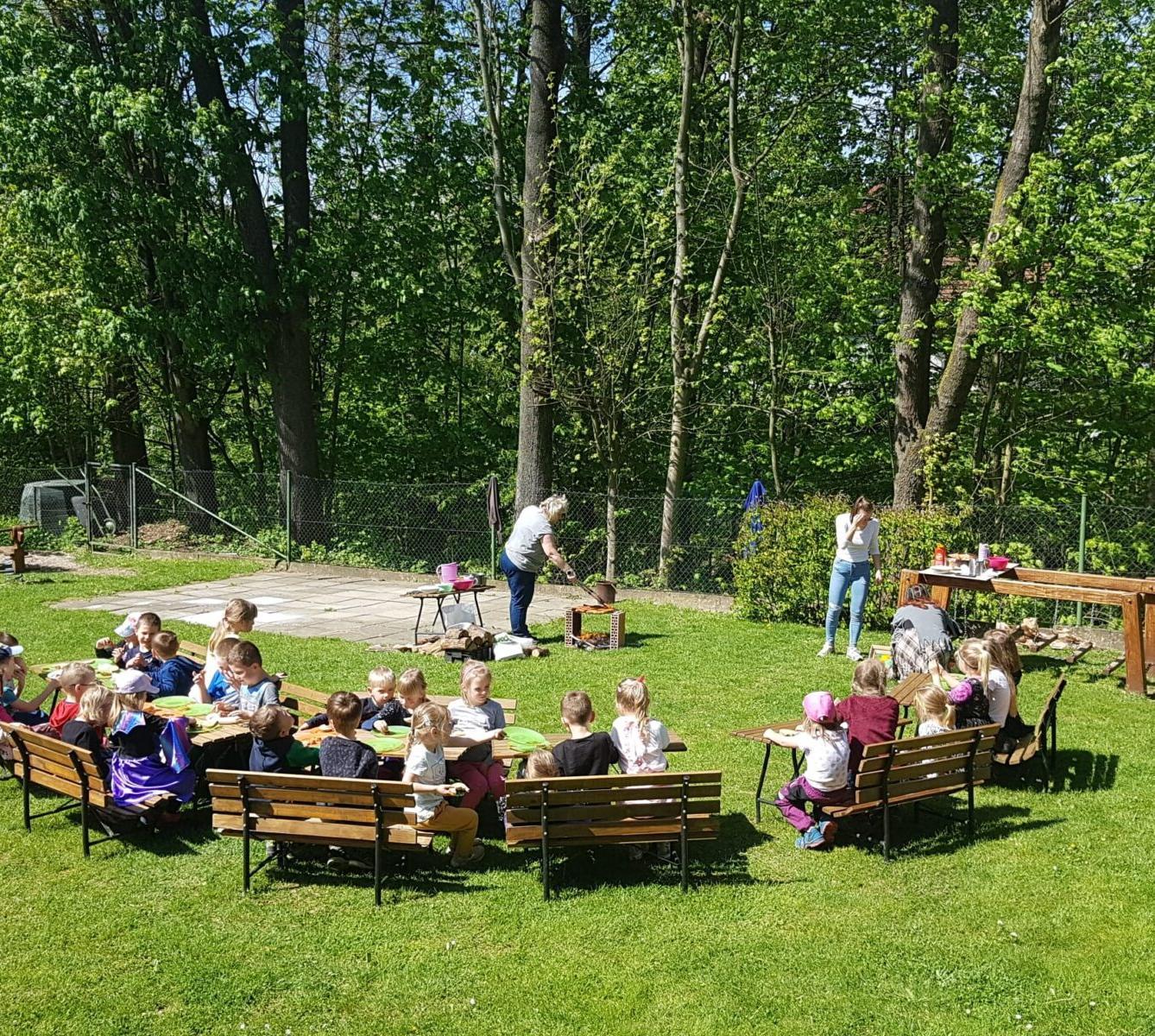 ČARODĚJNICKÝ REJ - 27