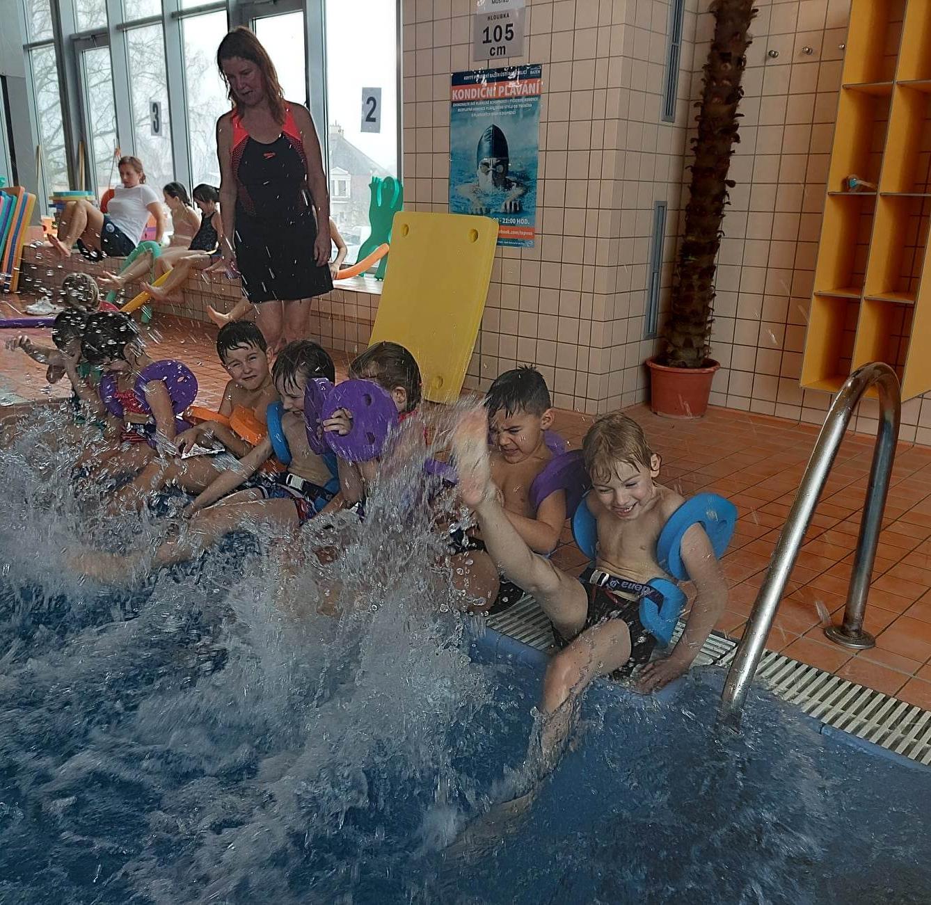 Zahájení plaveckého výcviku 1. a 5. třídy - 8