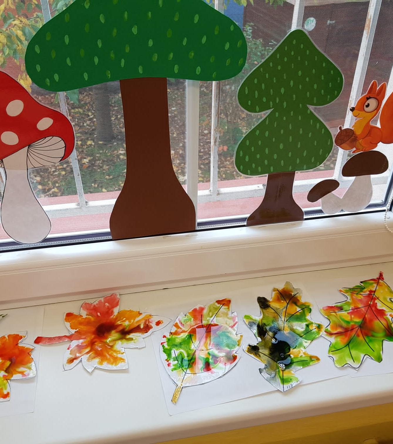 SOVIČKY: ,,LISTÍ ŽLOUTNE, POLETUJE" - 41