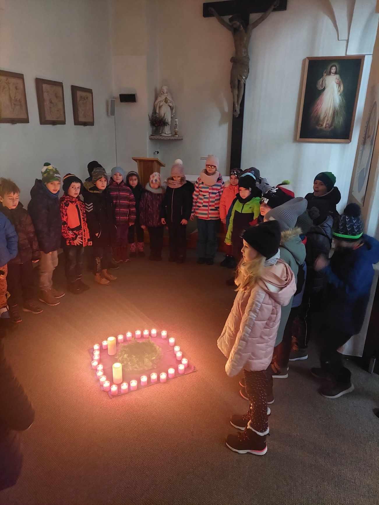 2. + 3. třída a povídání o Adventu - 4