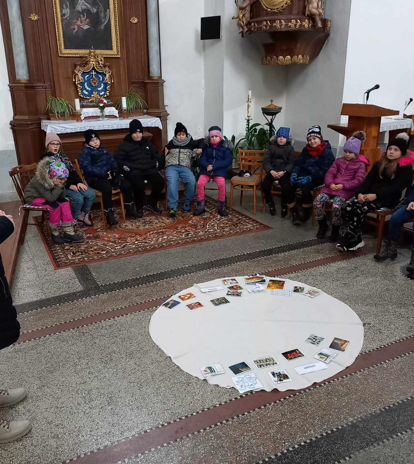 2. + 3. třída a povídání o Adventu - 9