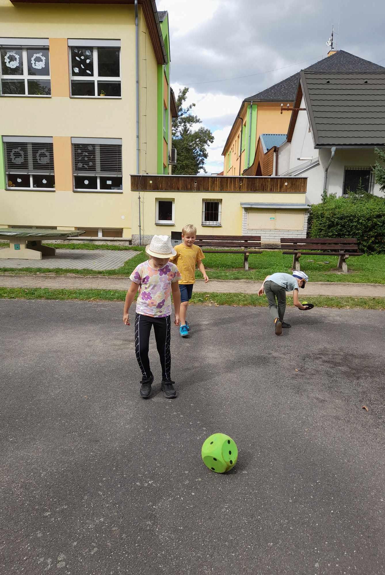Pohádkové seznamovací sportovní odpoledne ve družince - 20