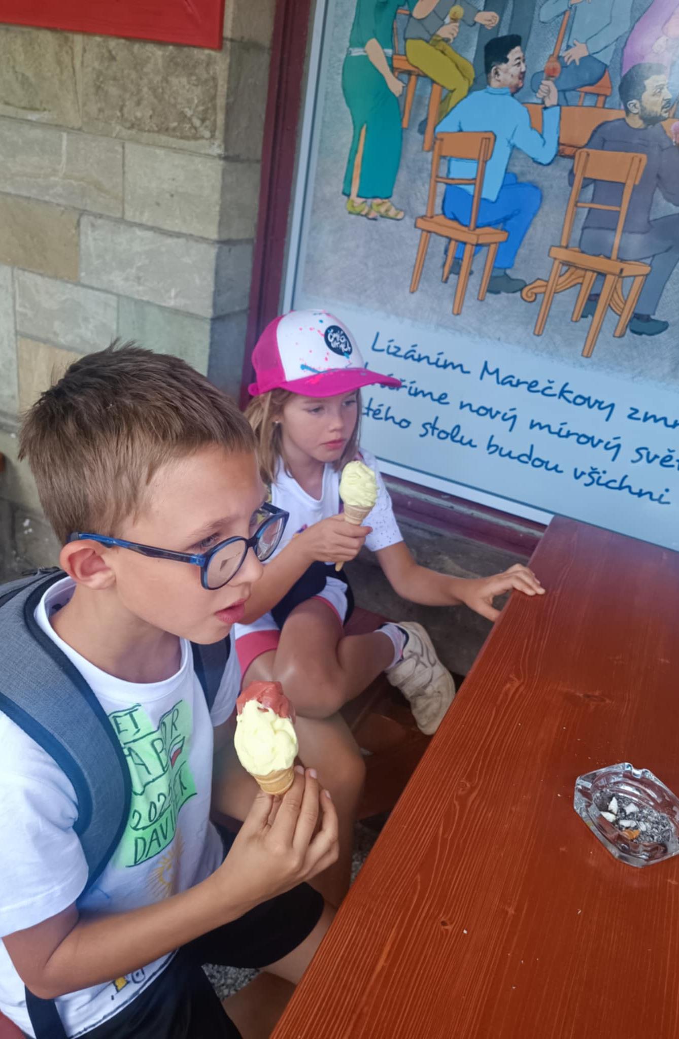 TÝDEN PLNÝ ZÁBAVY II - STŘEDA - 17