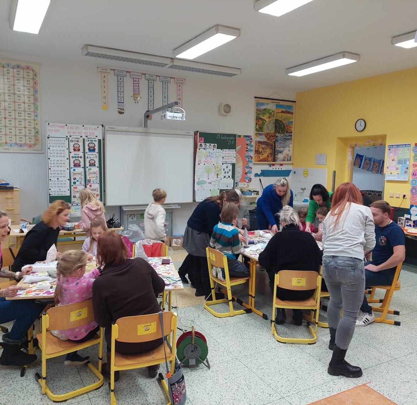 Vánoční tvoření v 2.A - 7