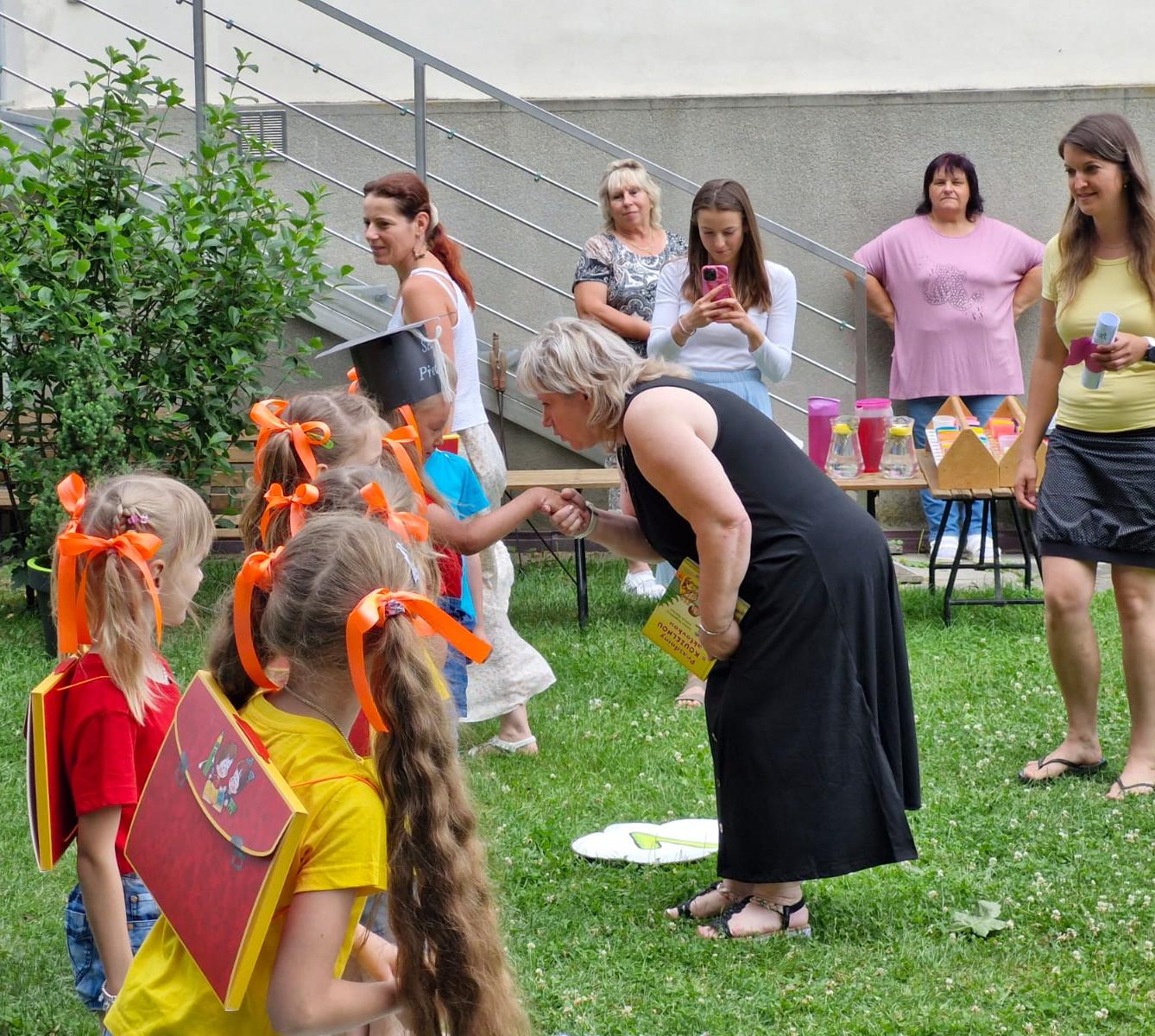 ZAHRADNÍ SLAVNOST - 14