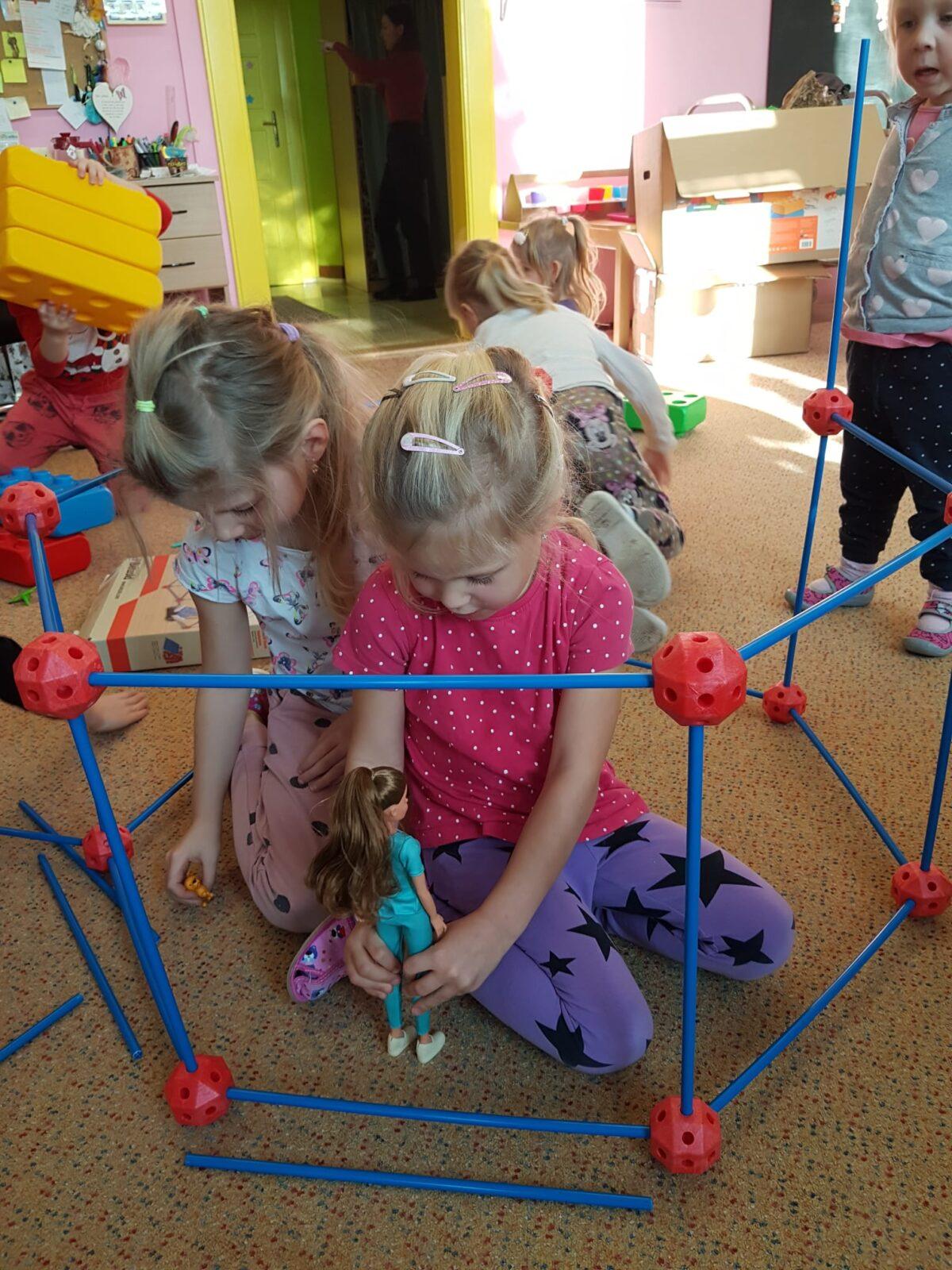 JEŽÍŠEK VE ŠKOLCE - 13