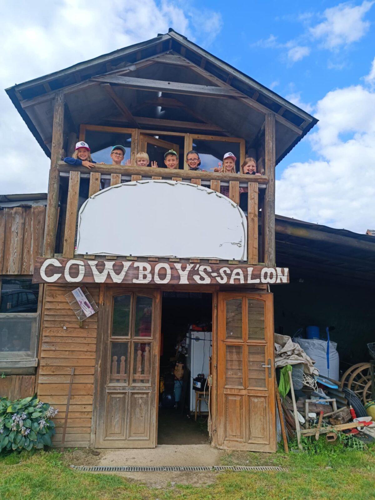 TÝDEN PLNÝ ZÁBAVY II - pátek - 19