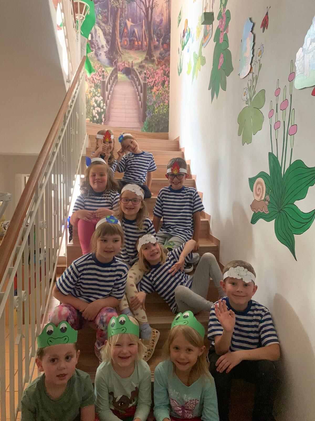 besídka pro rodiče + roztančená školka - 6