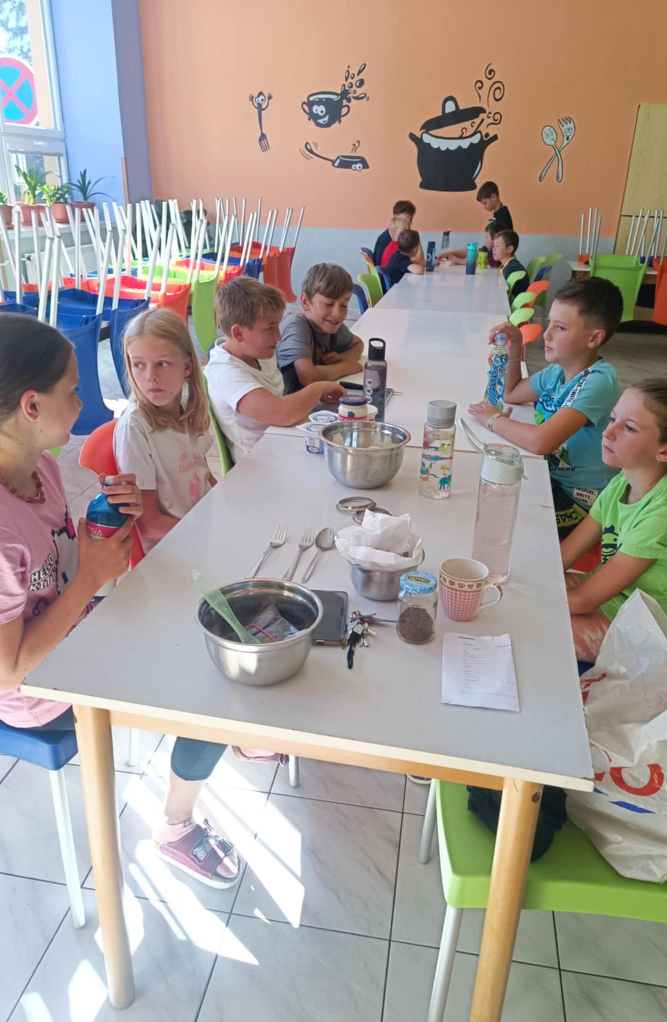 Týden plný zábavy II - úterý - 8