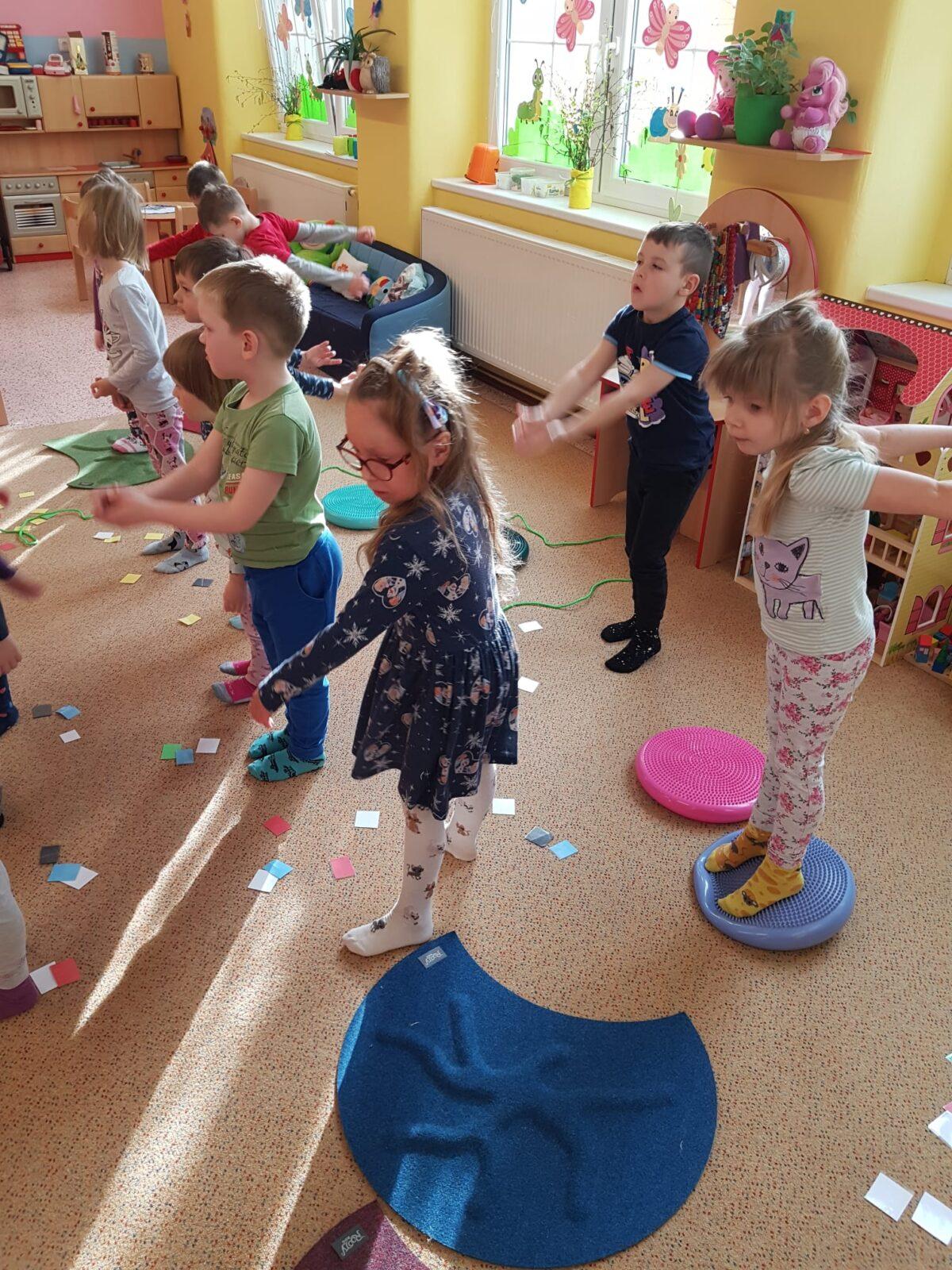 zdravé nožičky - zážitková pedagogika - 24