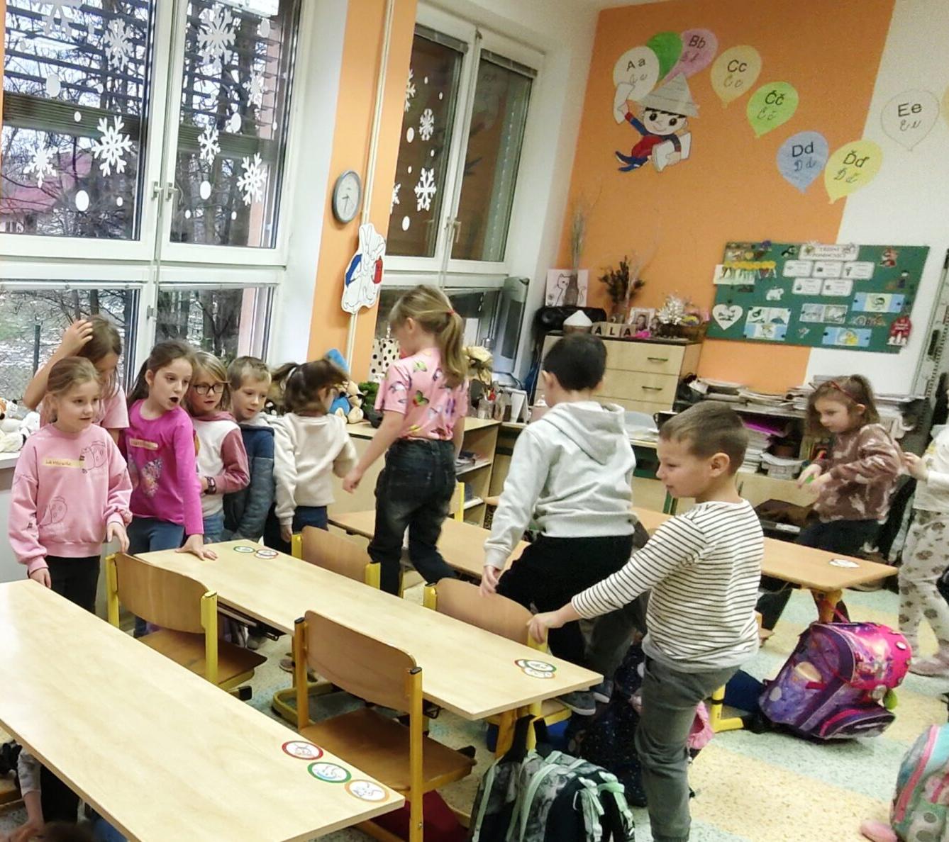 2. 12. Kamarádem být, kamarády mít - v 1. třídě - 7