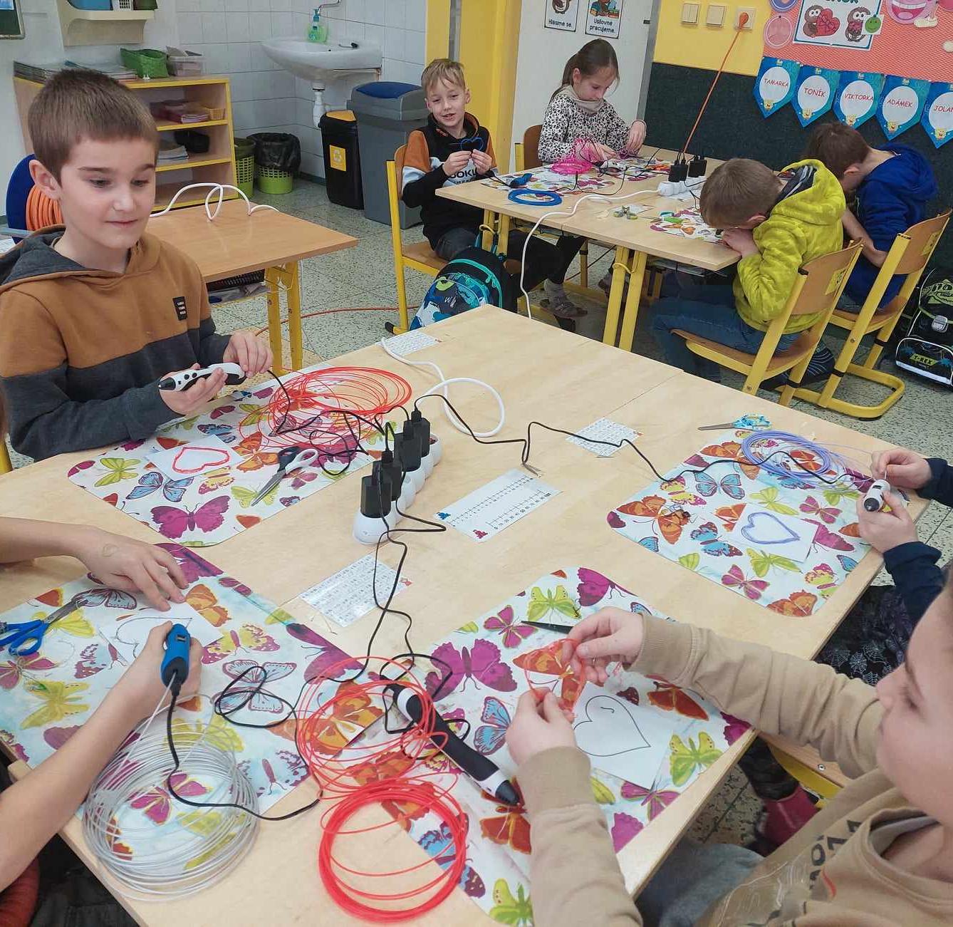 Práce s 3D pery - druháci - 6