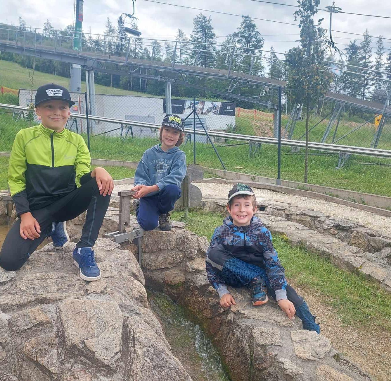 Školní výlet na Dolní Moravě - 1. třída, 2.A +2.B - 21