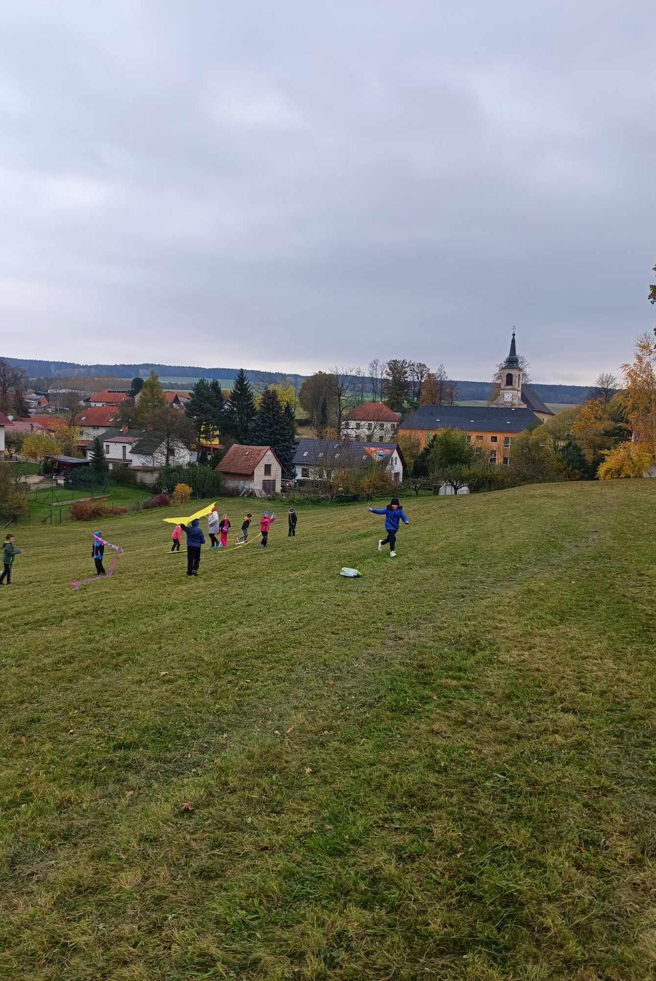 ŘÍJEN A LISTOPAD ve 2. oddělení a společné akce - 25