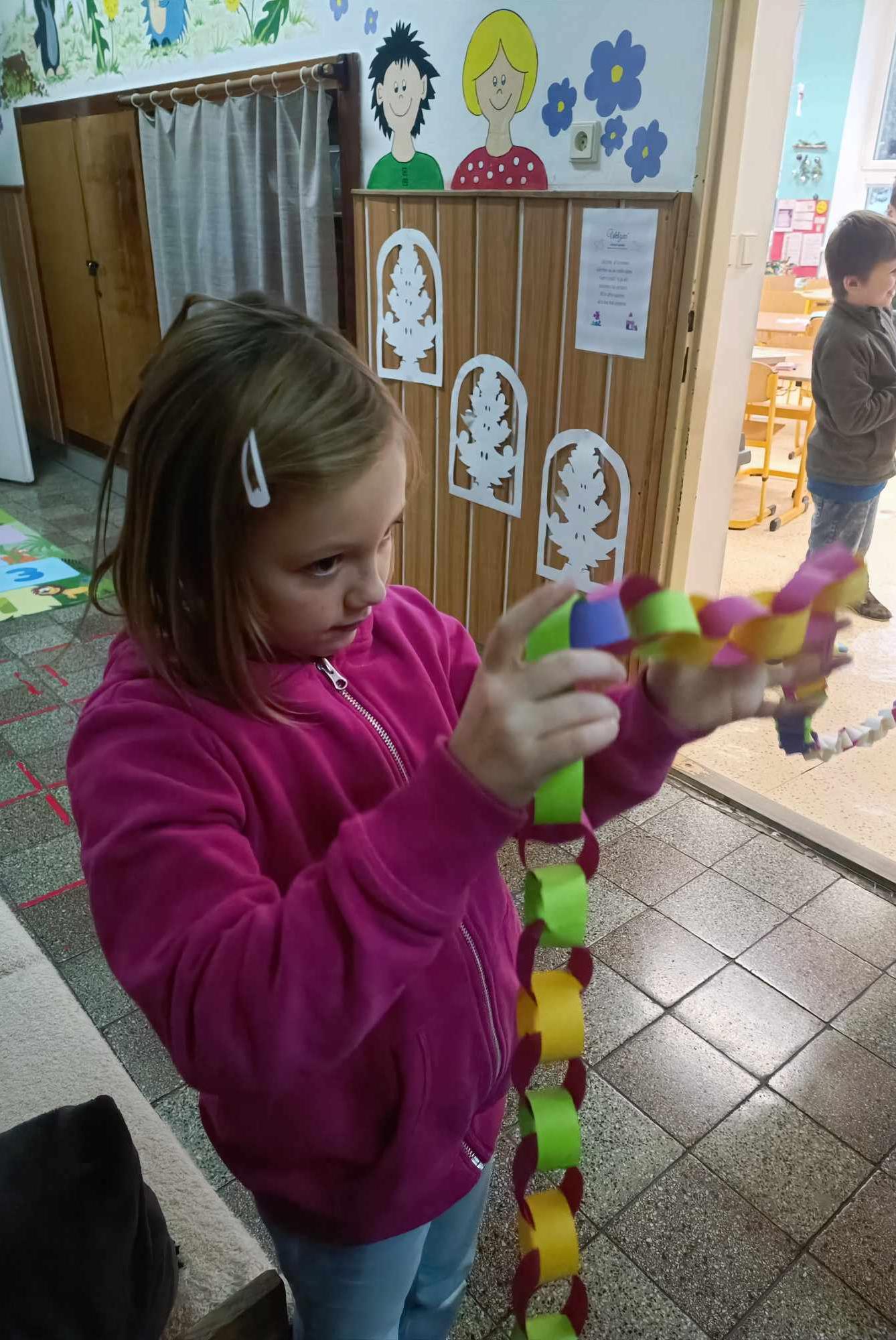 2. oddělení a společné akce PROSINEC - 4