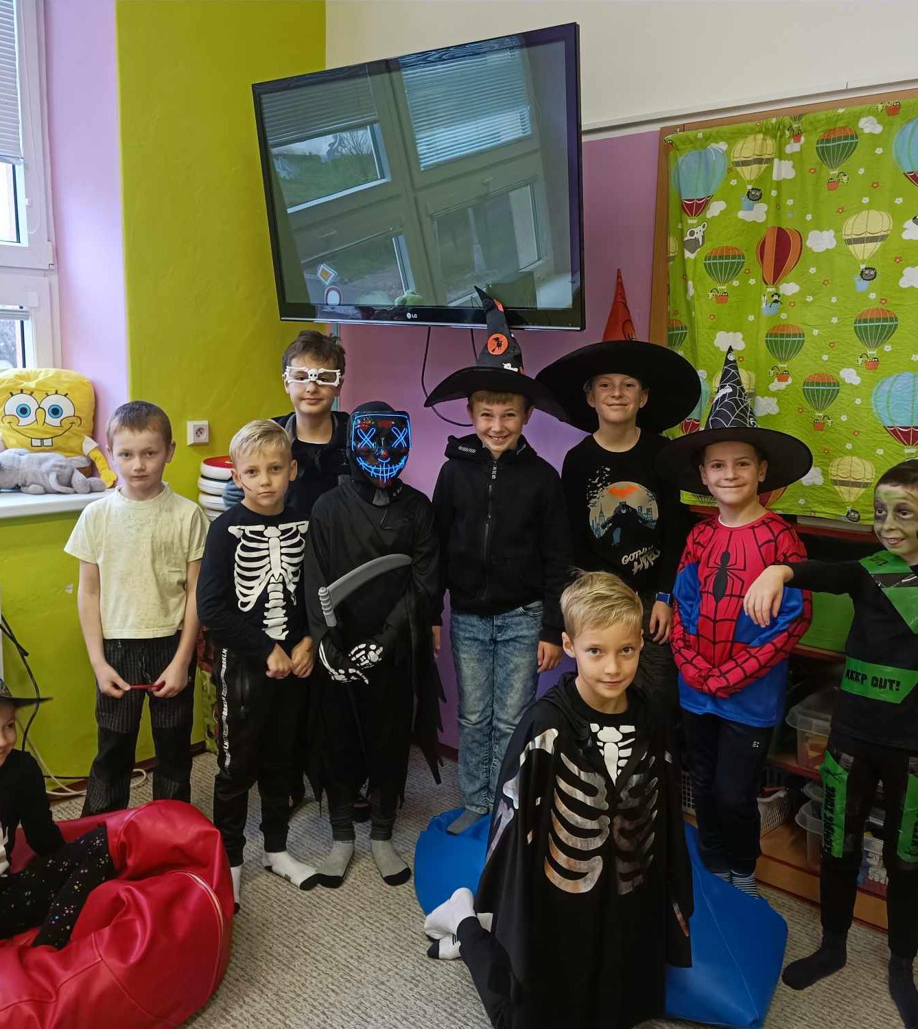 ŘÍJEN A LISTOPAD ve 2. oddělení a společné akce - 37