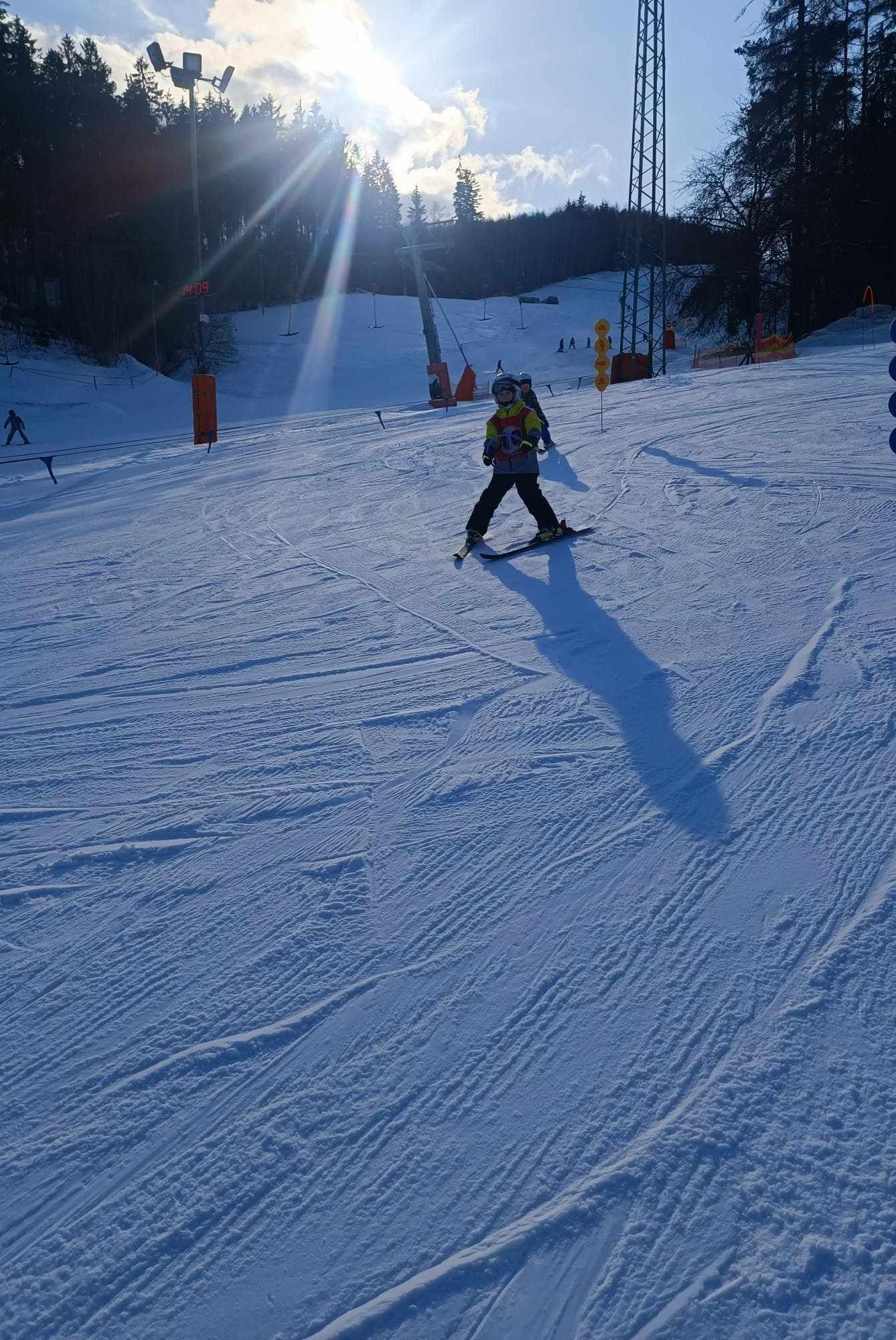 Závěrečná lyžařská školička na Pekláku - 18