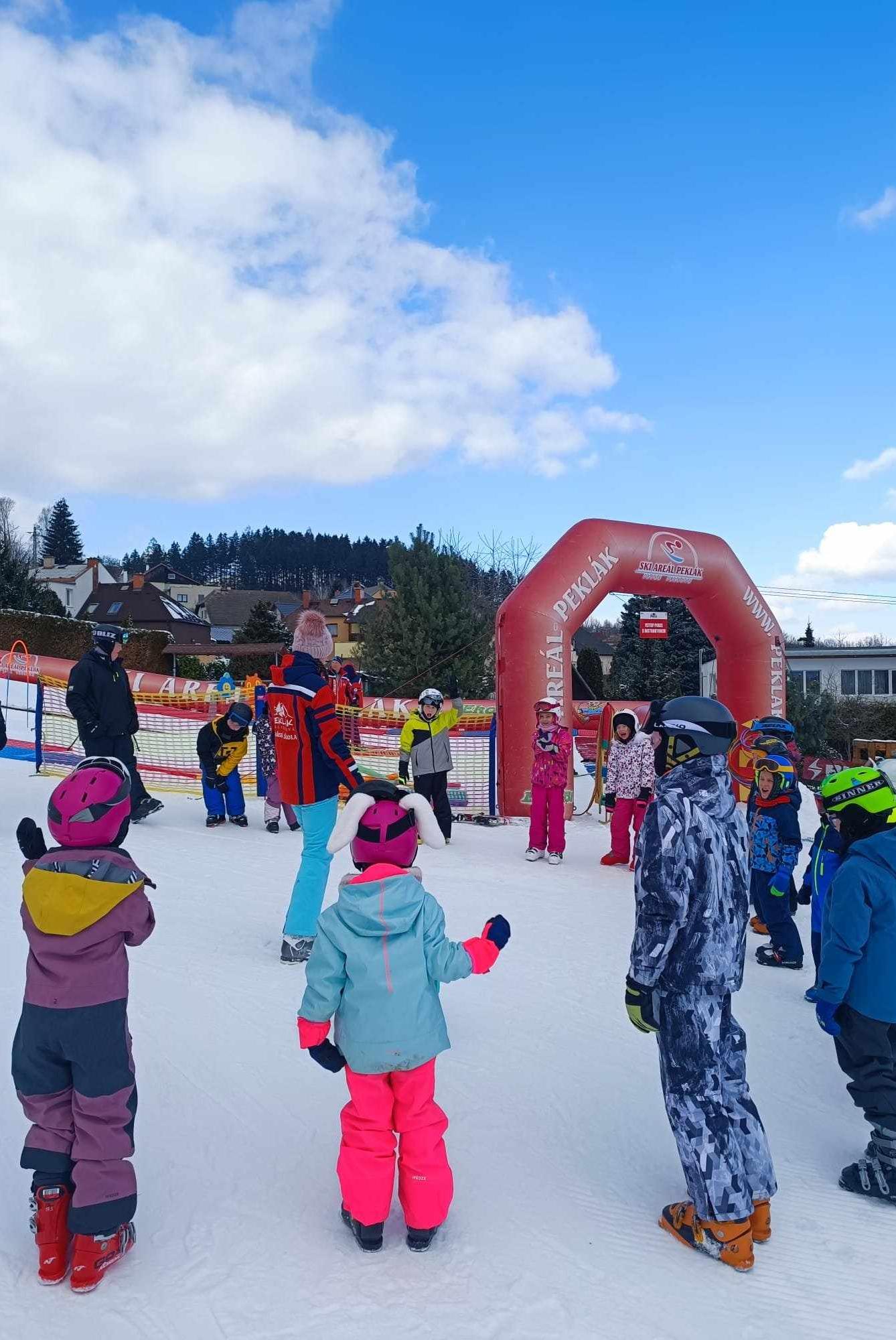 Závěrečná lyžařská školička na Pekláku - 31