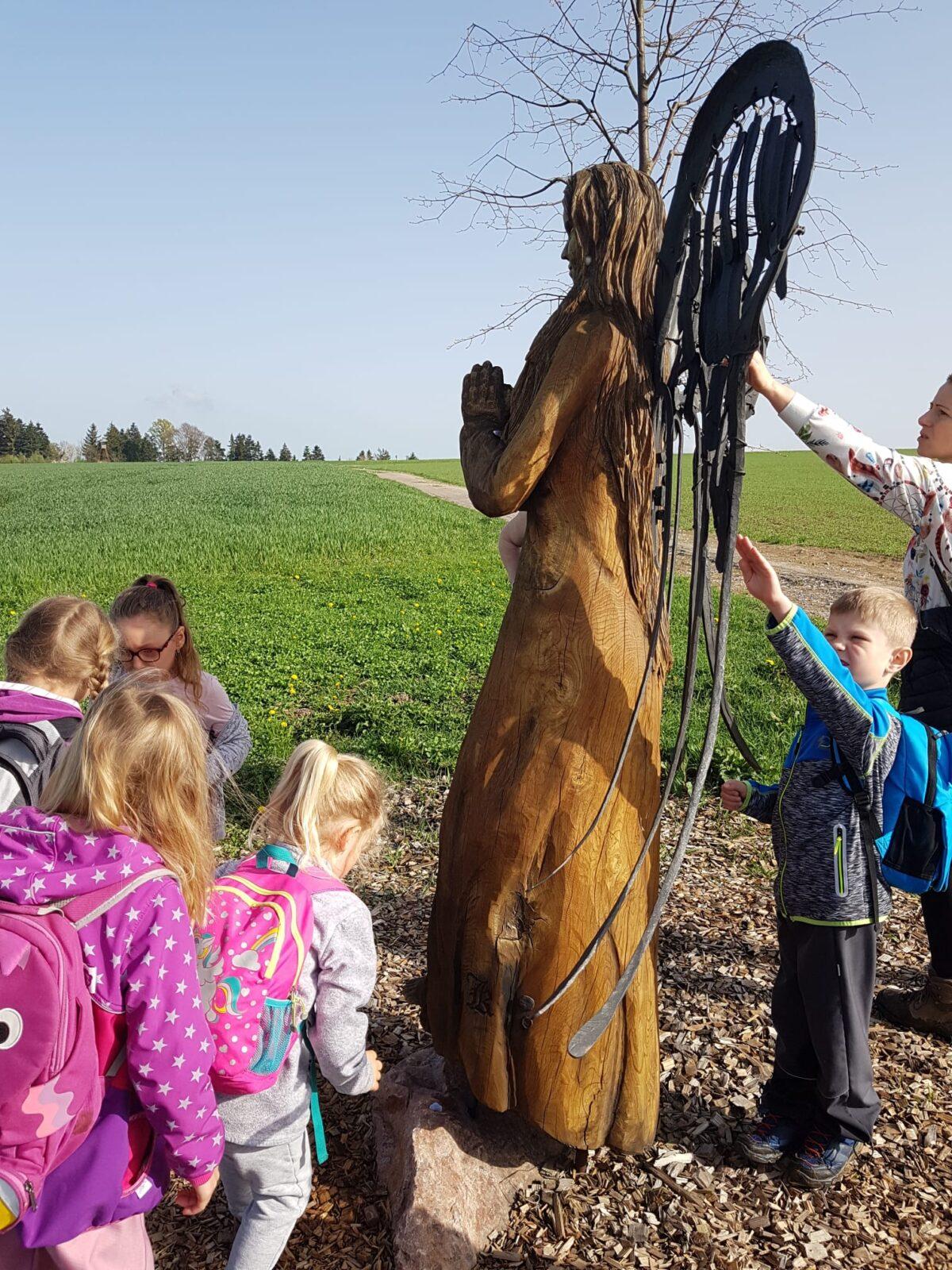 SOVIČKY: ,,VÝPRAVA DO ČESKÝCH LIBCHAV" - 9