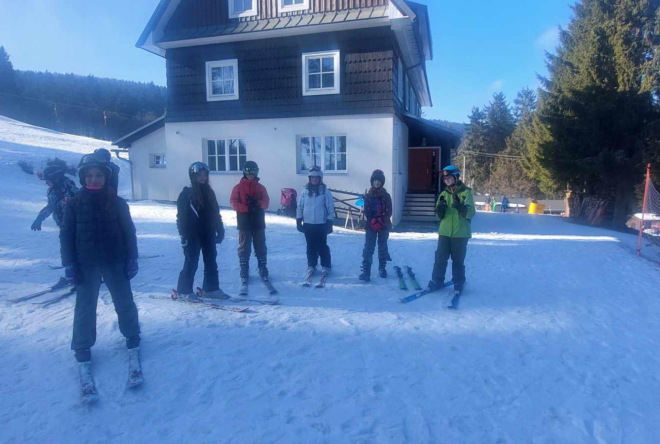 Lyžařský výcvik - pondělí - 15