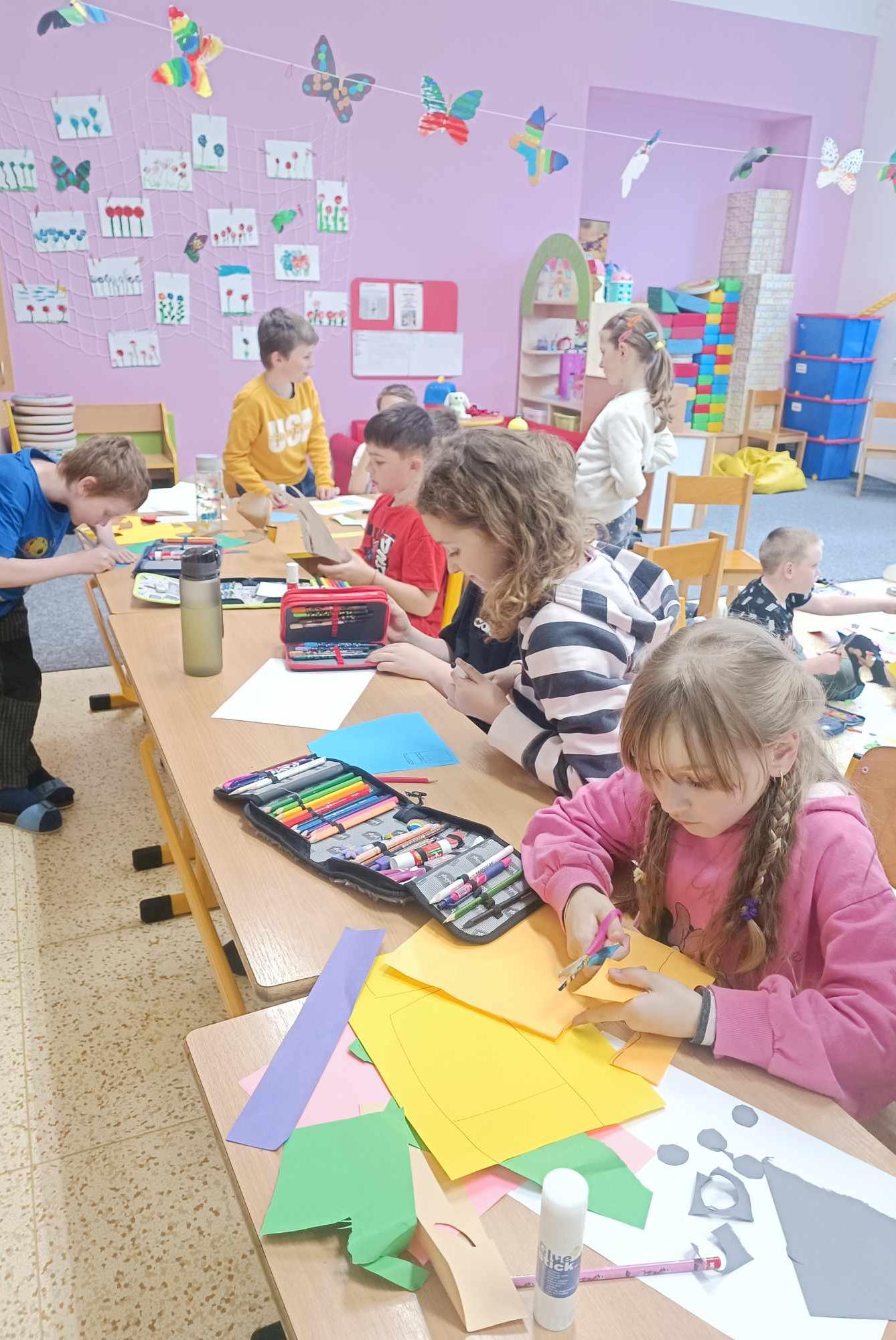 DRUŽINKA - DEN ZEMĚ - 23