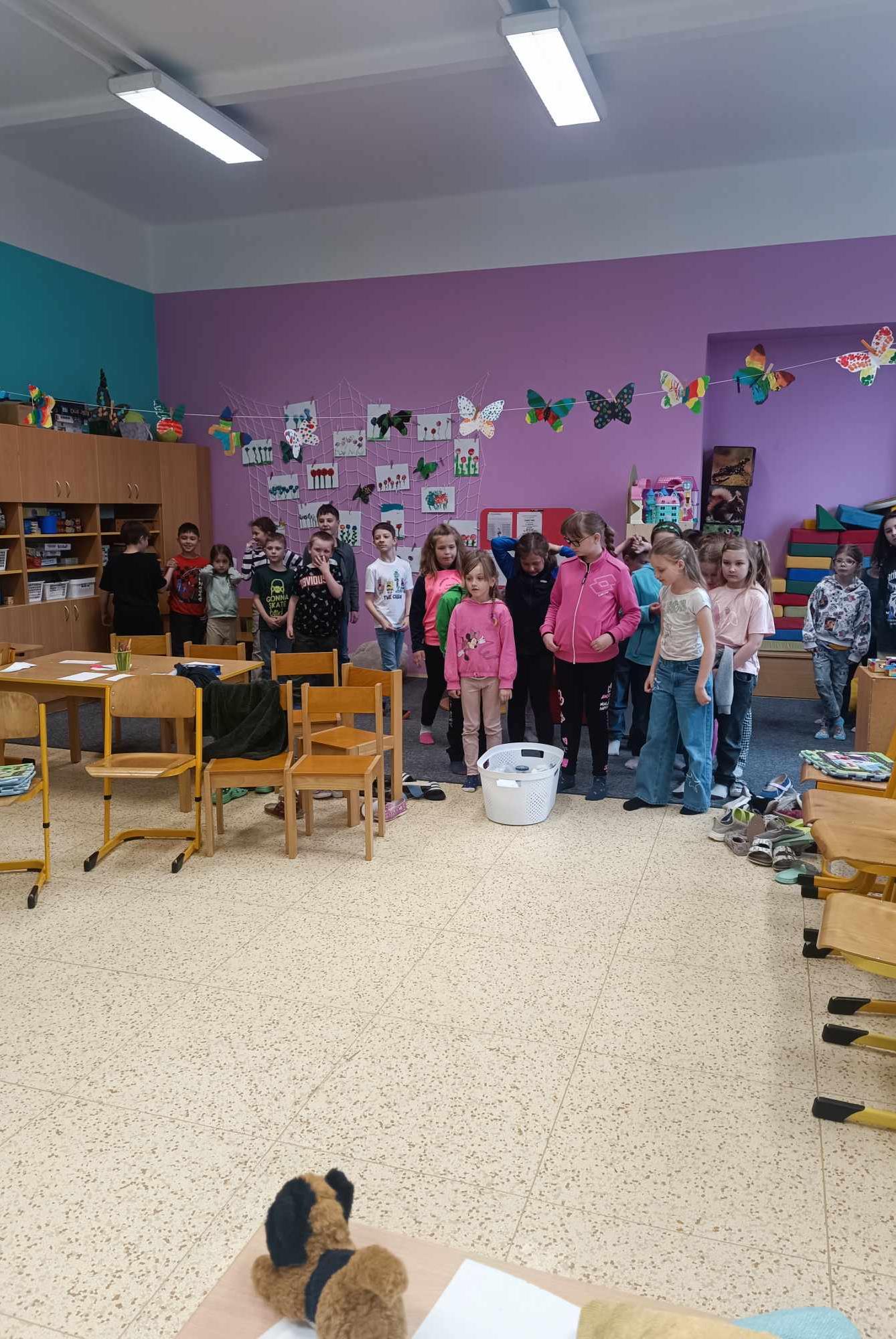 DRUŽINKA - DEN ZEMĚ - 27